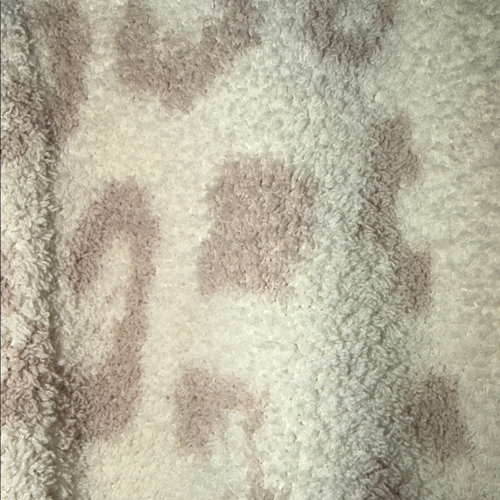 NWOT Barefoot Dreams In The Wild plush bath robe Size Large - Picture 5 of 6
